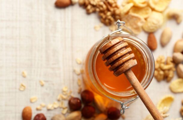 Vì Sao Nên Làm Bánh Với Mật Ong?