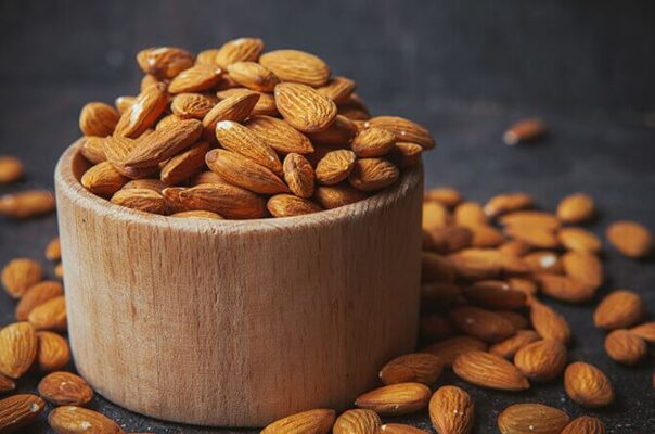 Hạt Hạnh Nhân – Bổ Sung Canxi Và Vitamin E