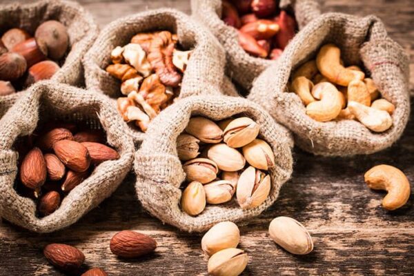 Vì sao người cao tuổi nên sử dụng hạt dinh dưỡng?