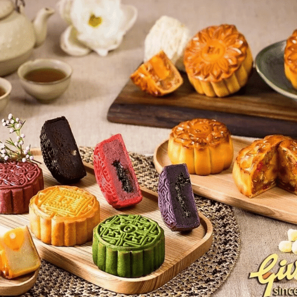 Bánh Trung Thu Givral - Bánh Trăng Sắc Màu - 150G