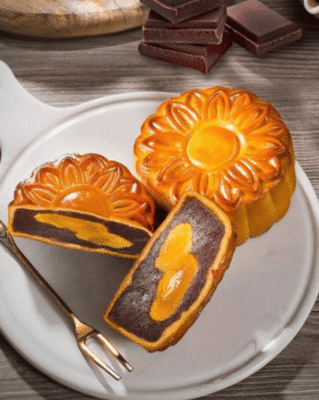 Bánh Trung Thu Givral - Nhân Chocolate Đậu Phộng