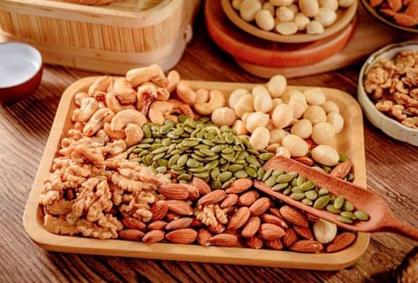 Vì sao hạt dinh dưỡng là lựa chọn hoàn hảo cho dân văn phòng