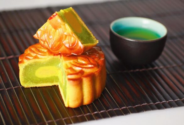Bánh Hạt sen trà xanh của trung thu Kinh Đô tại sao được yêu thích?