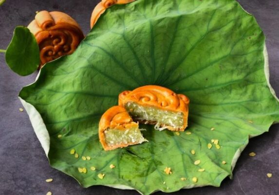 Tại sao bánh nướng Cốm Dừa 0 trứng lại đặc biệt?